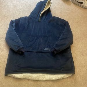 The comfy blanket sweatshirt